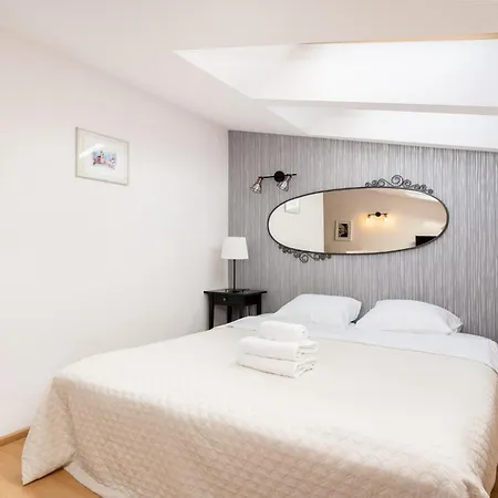 Apartwawel Standard Studio